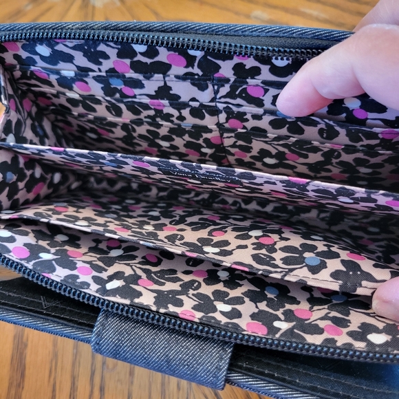Vera Bradley Wallet - Picture 5 of 5